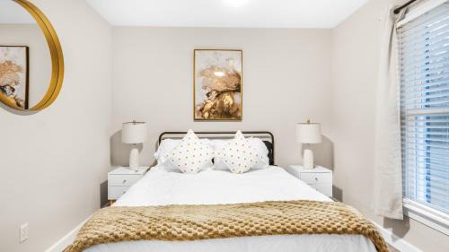 4-bedroom Bliss With Downtown Proximity