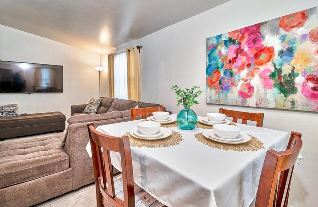 4-Bedroom Comfort Ybor City, Close to Everything