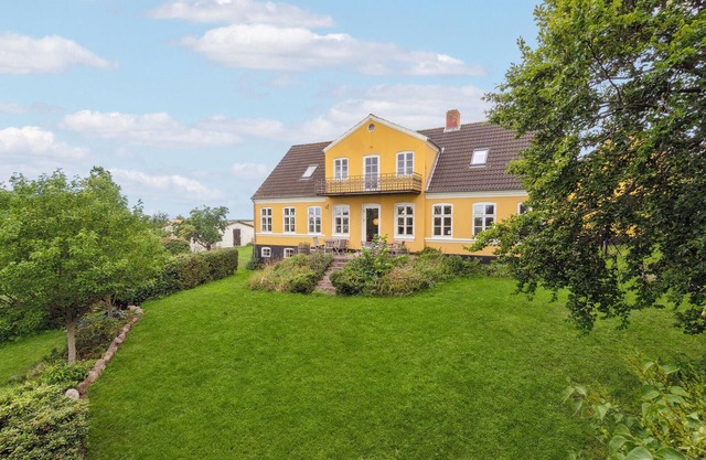 4 bedroom cozy home in Hasle