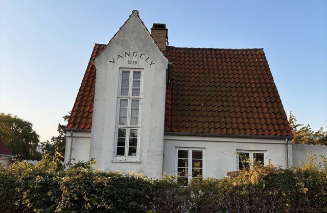 4-bedroom house in delightful Copenhagen with own garden