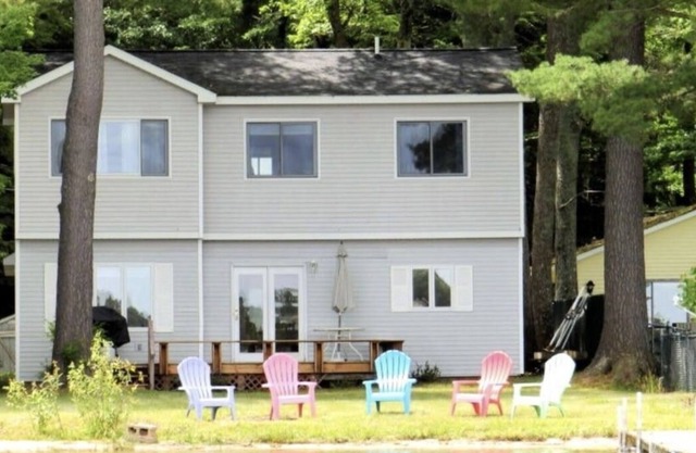 4 bedroom house on Otsego Lake- sleeps 12