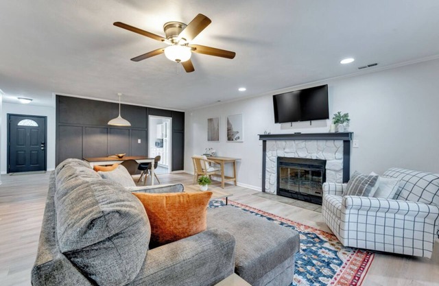 4-bedroom house in welcoming Virginia Beach with WiFi