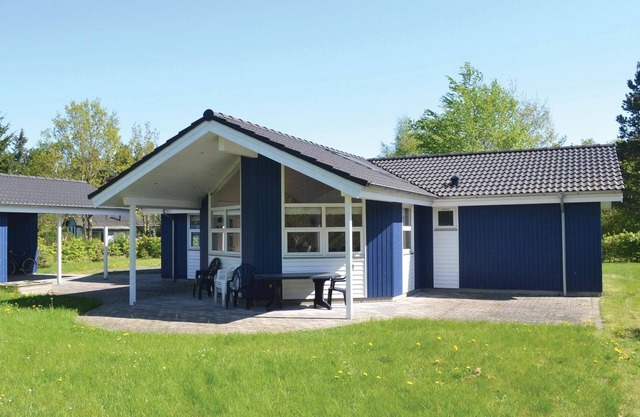 4 bedroom lovely home in ørsted
