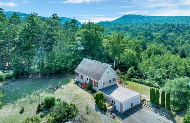 4-bedroom Mountain View villa in Lake George