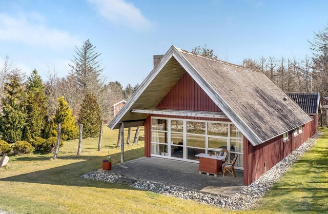 4 bedroom pet friendly home in Løgstør