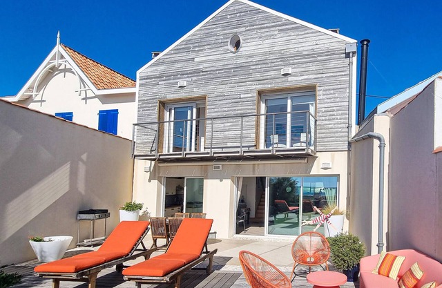 4 bedroom stunning home in Fouras