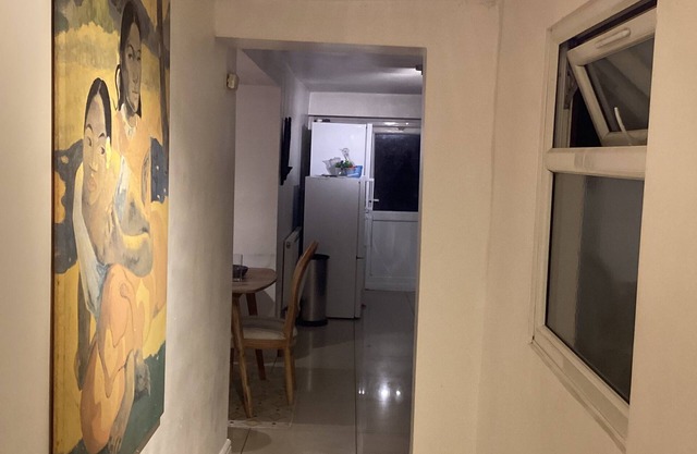 4 bedrooms, 2 bathrooms, 2 living rooms sleeps 10, Free Wi-Fi, Free parking