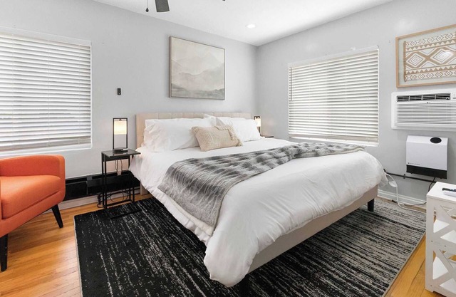 4 BR Apt in Wheat Ridge! Rooftop Deck