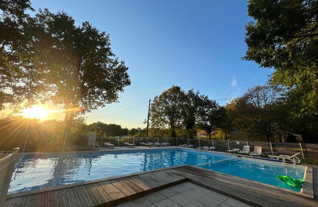 4-Gîte 4 personnes avec piscine