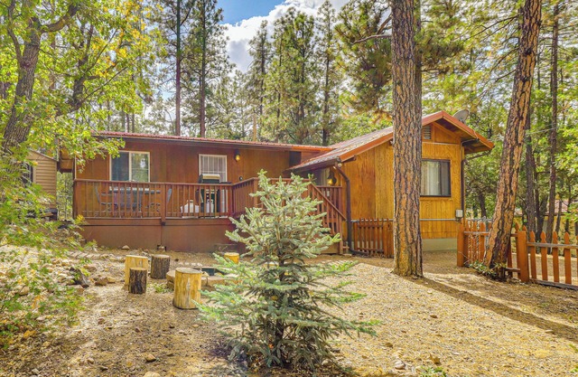 4 Mi to Rainbow Lake! Serene Home w/Deck