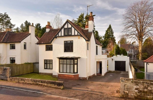 4 Middleshade Road, 4 bedroom family home in St Andrews