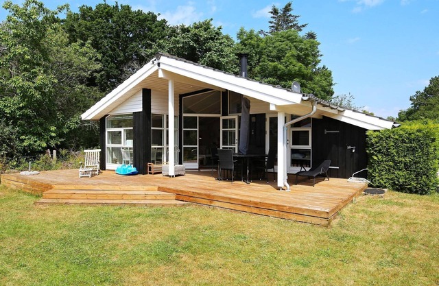 4 person holiday home in Føllenslev-By Traum