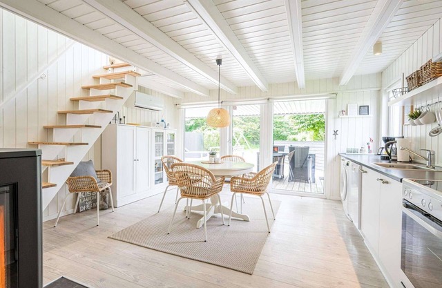 4 person holiday home in Hemmet