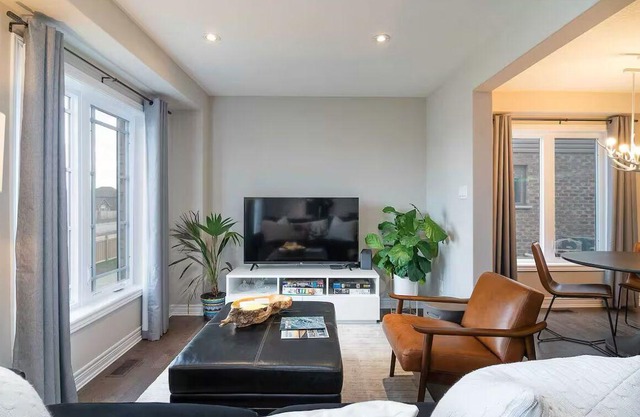 4 Season Townhouse