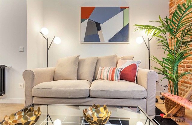4 ways III apartment in Madrid