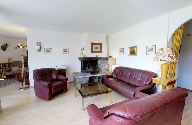 4½-room apartment on the second floor, ca.