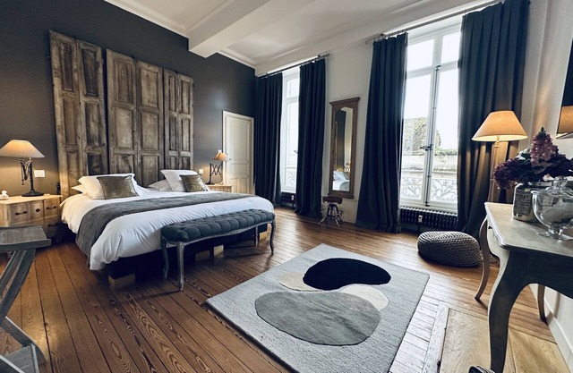 41 Maufoux By Bruno Colin