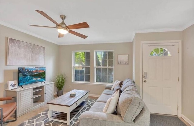 413 palmetto in St Simons Island