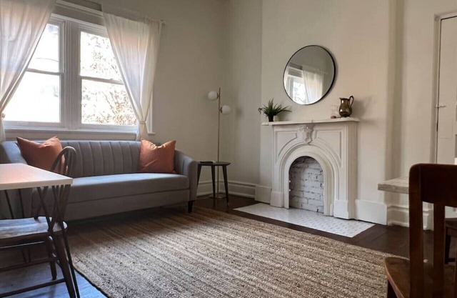 418 #3 · Stellar Suites | Lovely Loft | St. James Court