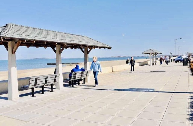 4BR 2Baths WOLLASTON BEACH.15min to Boston2