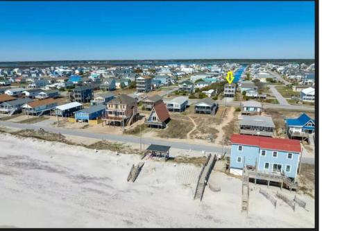 4Br 3bath Dog Friendly Ocean View Hot tub Elevator