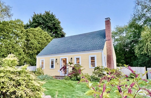 4BR near Plum Island & Newburyport, sleeps 8