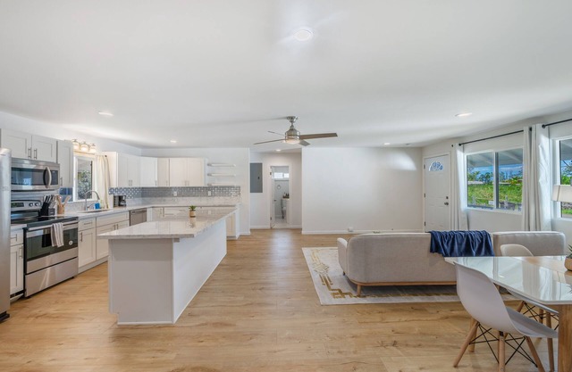 4BR Wahiawa - Sleeps 8, WiFi, AC + Near Pipeline