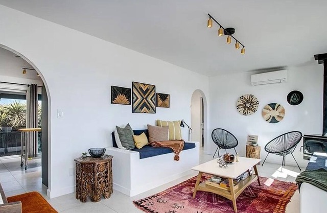 5 Acres + Hammocks Galore, Joshua Tree Escape