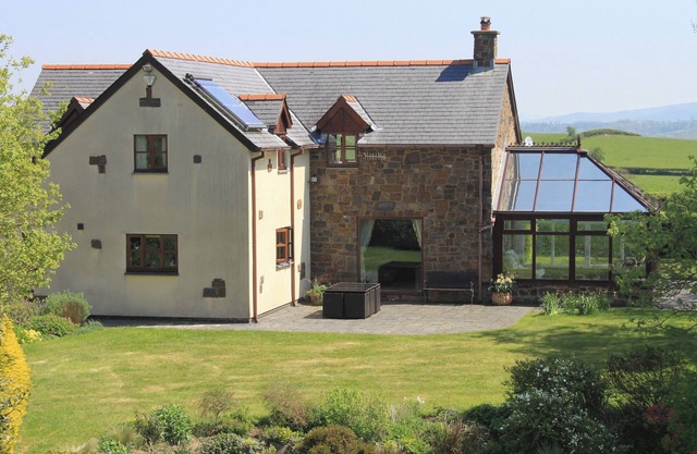 5 bedroom accommodation in Aberhafesp, near Newtown