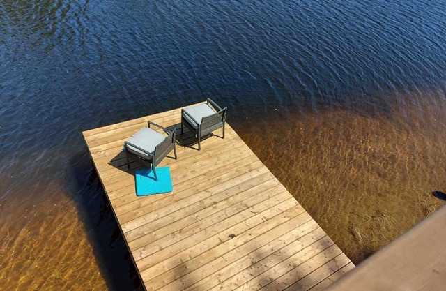 5 Bedroom Cottage in Bracebridge on Muskoka River