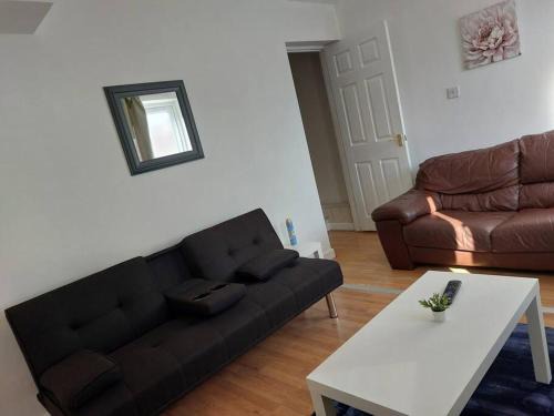 5 Bedroom House in Romford