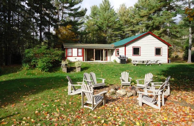 5 Bedroom House Lake George Region