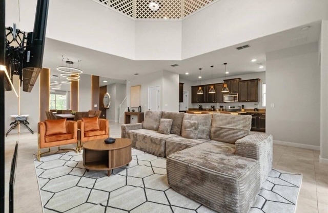 5 Bedrooms/5 Bathrooms/Paradise (2924BP)