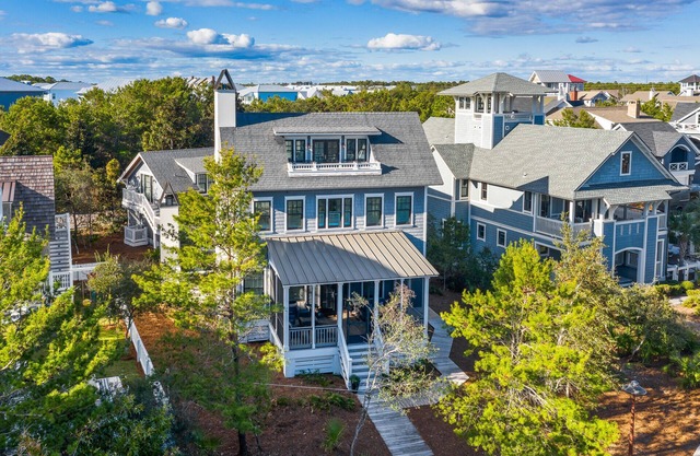 5 BR/5.5BA 5 Minute Walk to Beach Gated Private WaterSound Bridges w/No Crowds!