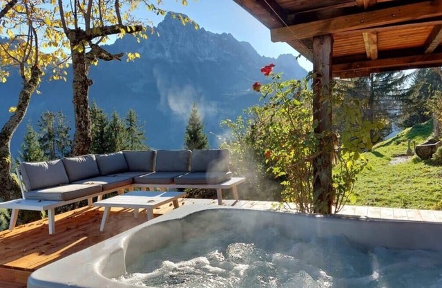 5 BR Gstaad Paradise View Chalet with Outdoor Jacuzzi
