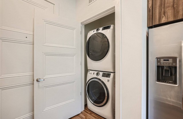 5 min to Atlantic Station! Stylish Studio with sauna & rooftopn