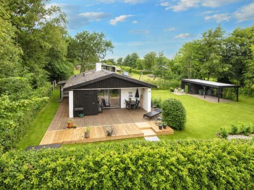 5 person holiday home in Vinderup-By Traum