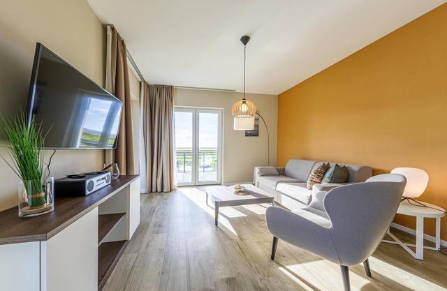 5 star vacation apartment Boddenstuv with balcony and Bodden view