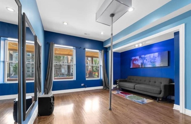 50 Shades Of Blue Suite