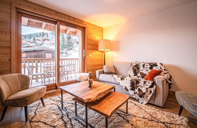 50m from ski slopes, 4th floor, view mountain, balcony, tv, 54m², Valmorel