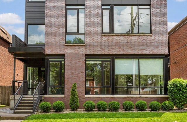 5300 SQ FT | Groups Welcome | Modern | Walkable