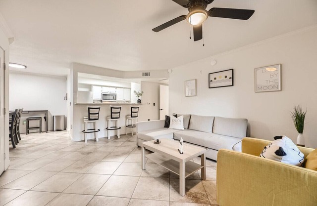 555 E Silverado Ranch #1158