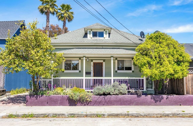 6+BD Downtown House Walk to Beach Boardwalk!