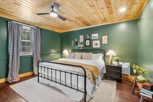 6- Moccasin Bend Cottage
