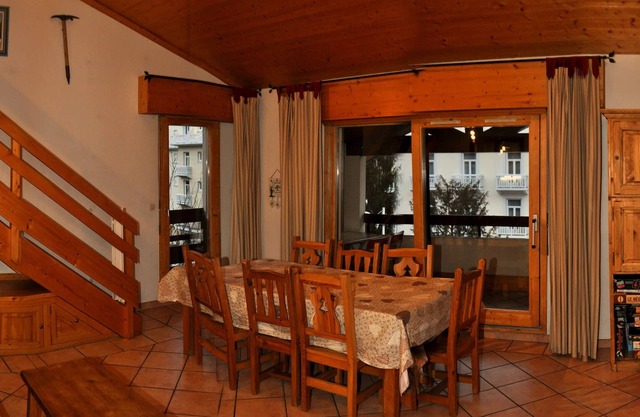 6-person duplex with balcony ROSELAND