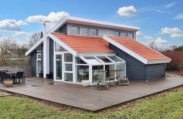 6 person holiday home in Karrebæksminde-By Traum