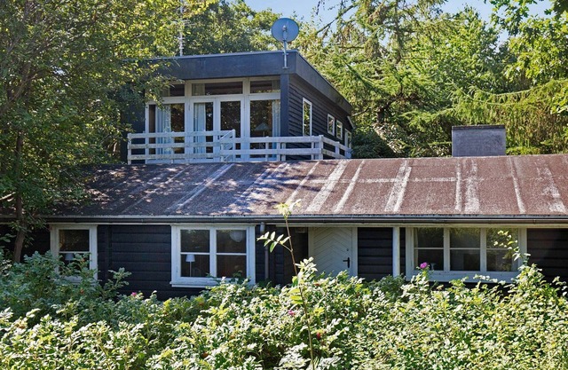 6 person holiday home in Dronningmølle-By Traum