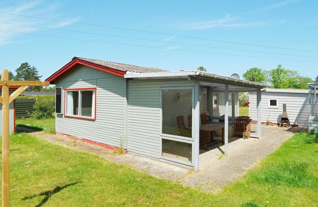 6 person holiday home in Eskebjerg-By Traum