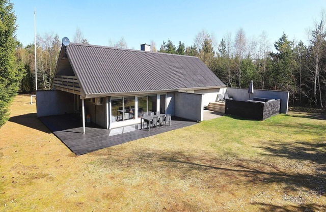 6 person holiday home in Højslev