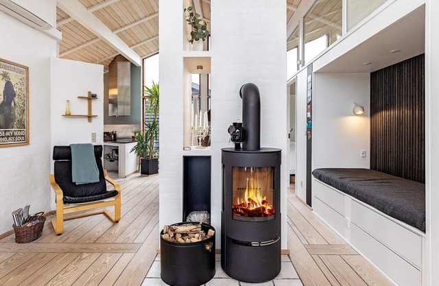 6 person holiday home in Hjørring